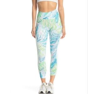Nike botanical tropical dri fit leggings small crop